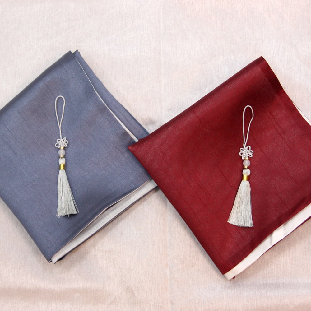 서월정 포장용 보자기 노리개 세트 실크 겹 전통 선물 포장 중 70x70, 2개 14,900원