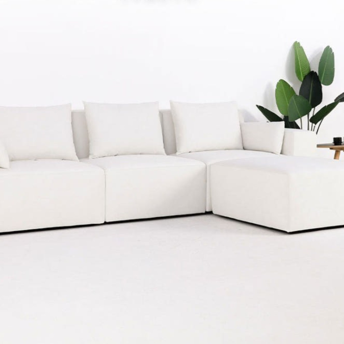 아다마르가구 누에보 패브릭소파 4인용 모듈쇼파 국내 주문제작 신혼 입주 +사각스툴 추가 2,140,000원