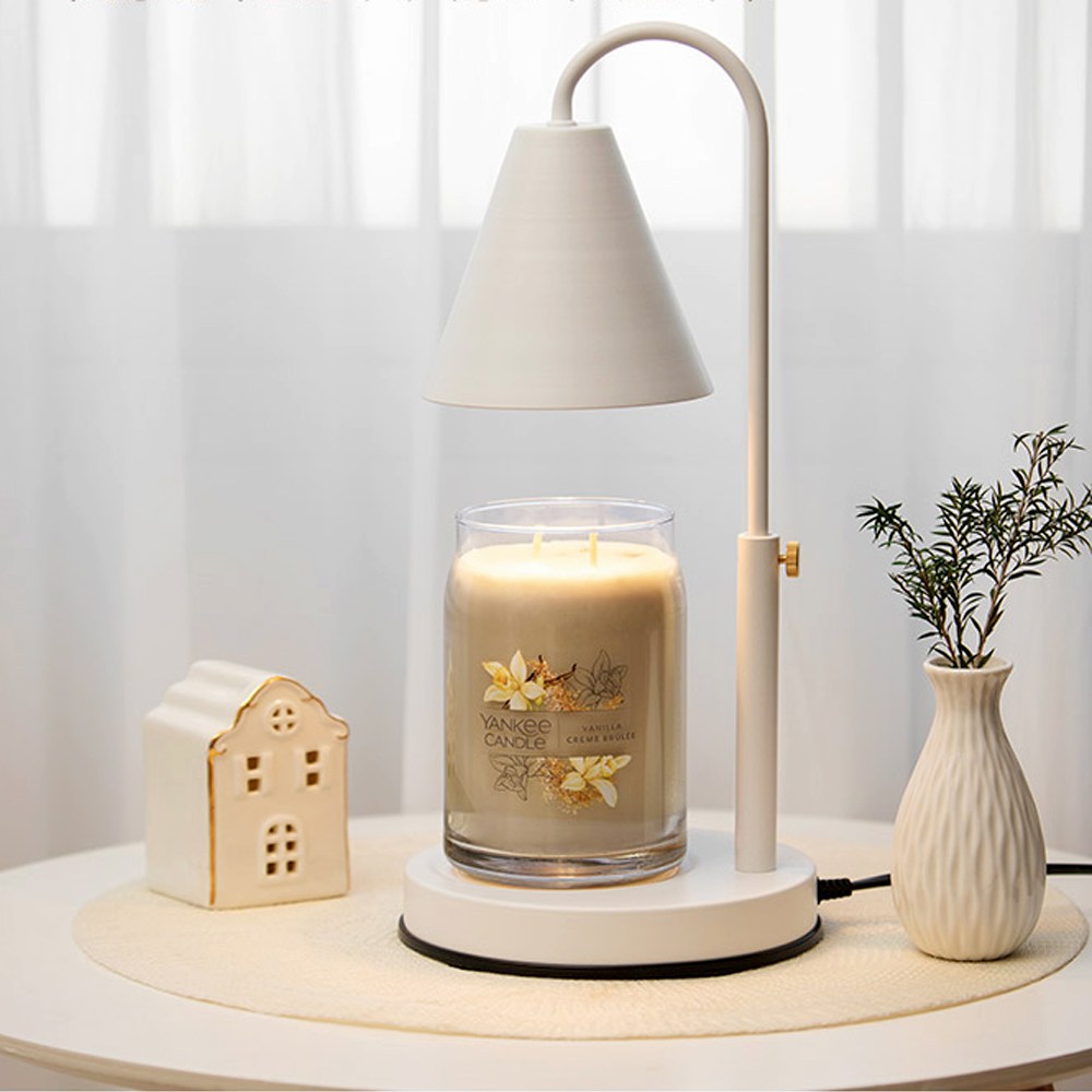 양키캔들 향초 시그니처 라지자 호른 캔들워머 선물세트(국내산, 높이 밝기 조절) 57,890원