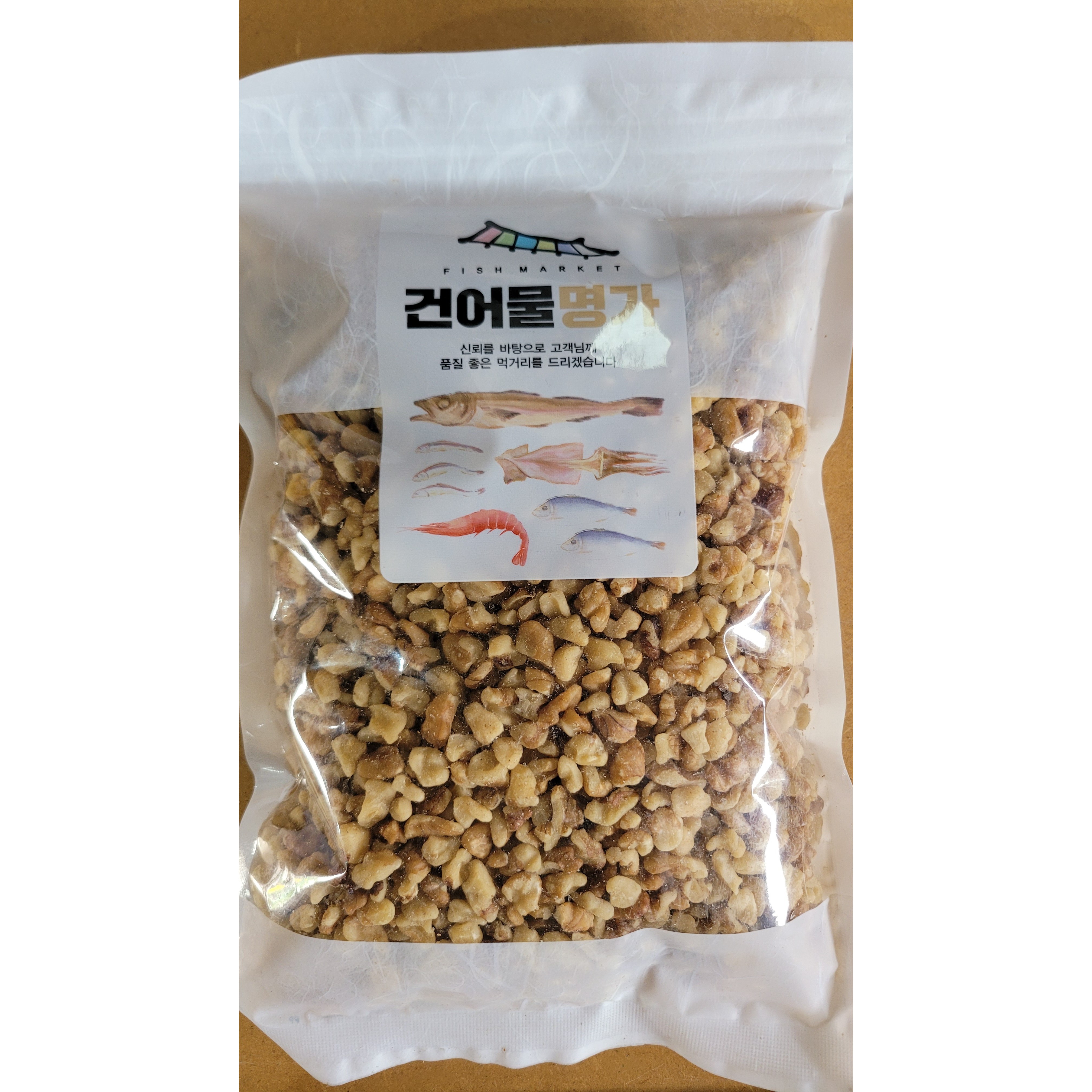 아름건어물 호두 호두분태 700g 15,900원