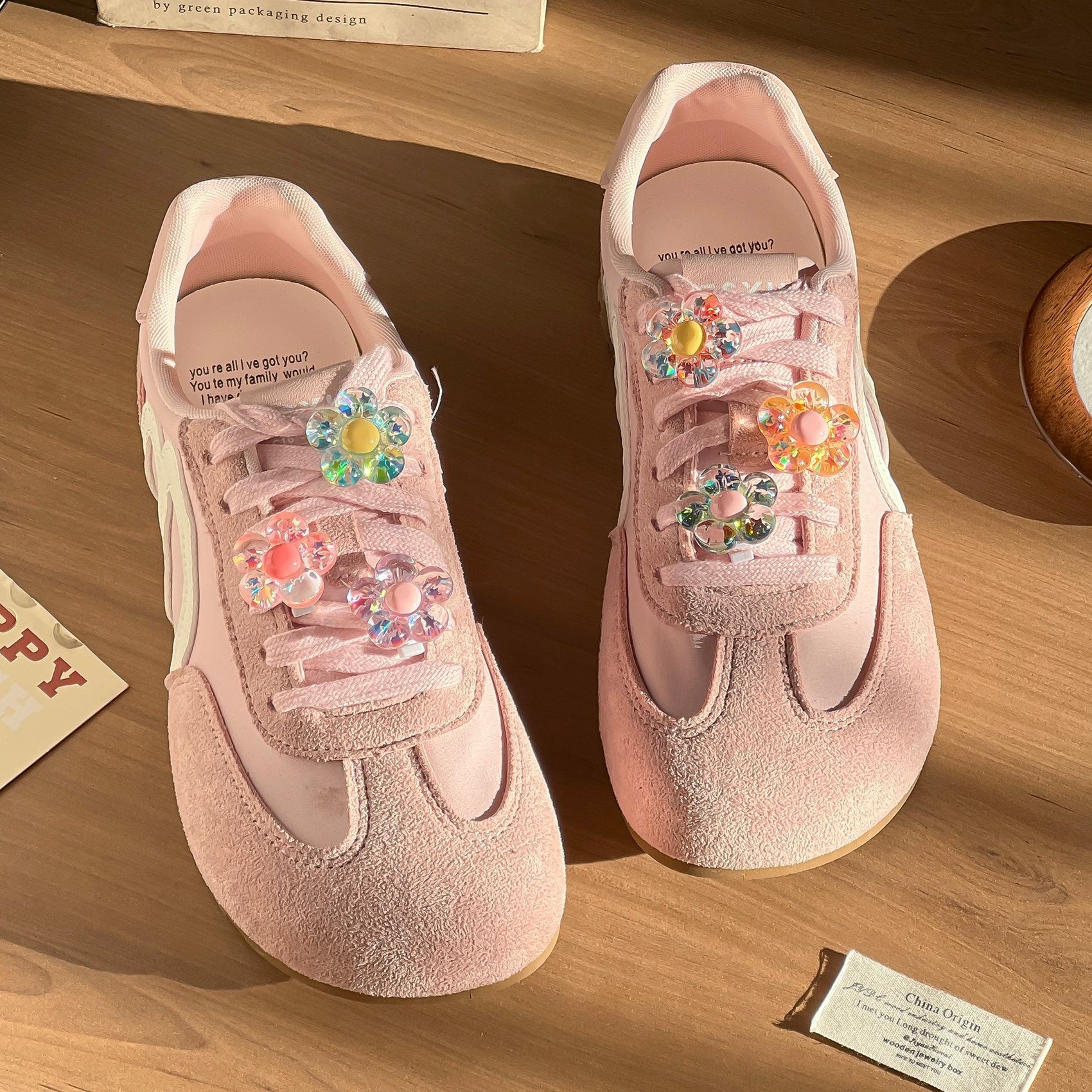 반짝반짝 영롱보스 글리터 플라워 운동화 신발 꾸미기 참 장식 5P 세트 6,800원