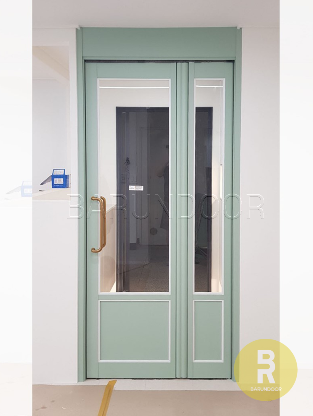 52번 폴딩스윙중문 고시형 올리브 그레이 투명강화유리 // 현관중문,시공비포함,소음차단,반려견안전,맞춤제작,아파트빌라중문 1,010,000원