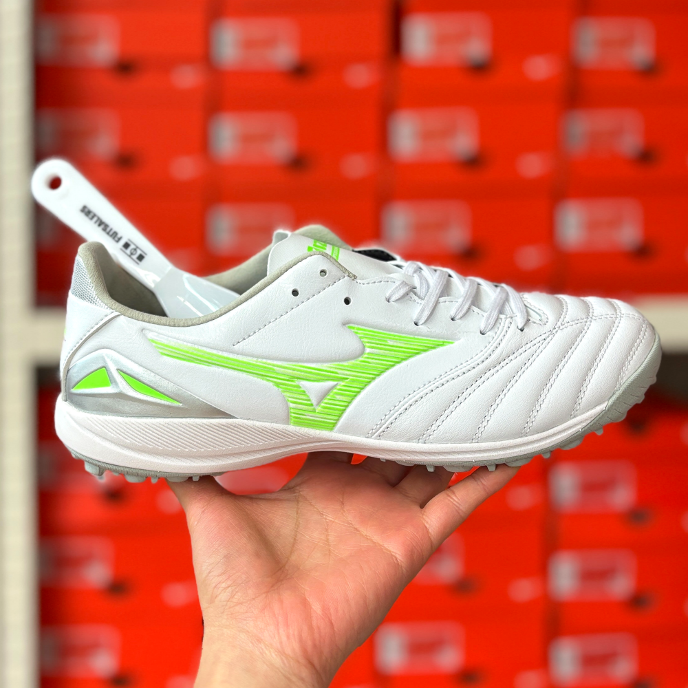 미즈노 발볼넓은 풋살화 모렐리아 네오 프로 AS TF 139,800원