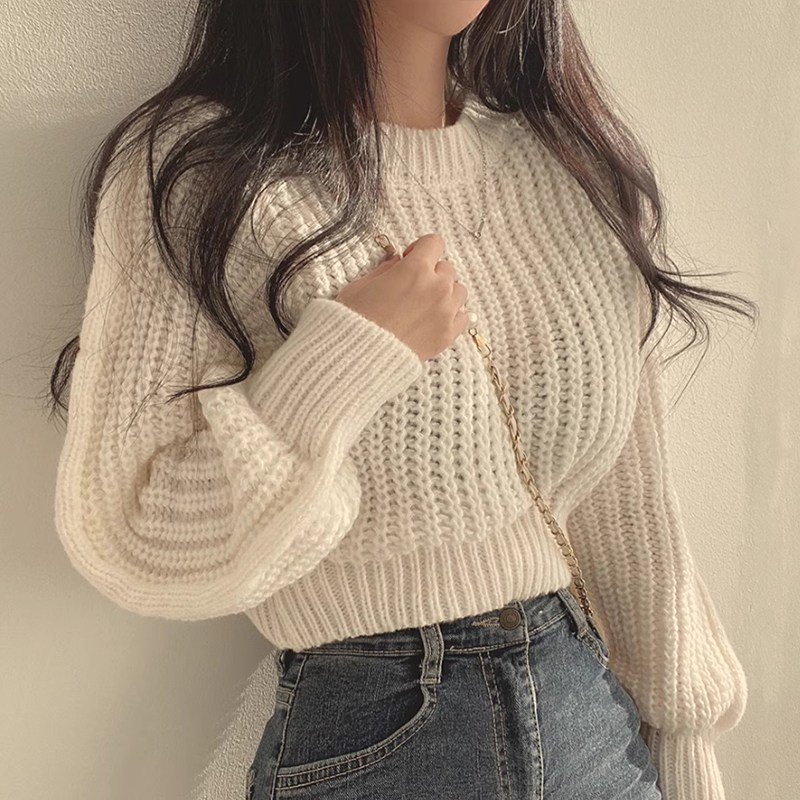 크레스티 여성 긴팔 따뜻한 스웨터 가을 겨울 루즈핏 라운드 니트 48,300원