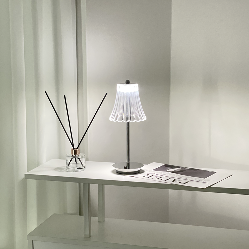 레나에너지 충전식 플리츠 크리스탈 무드등 19,800원