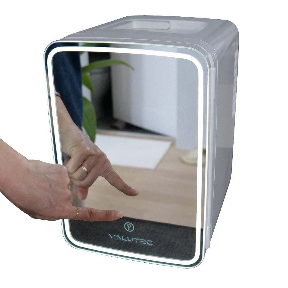 벨류텍 LED 조명장착 거울 10리터 화장품 냉장고 확실한 AS보장 VR-010L 차량용 화장품 냉장고 82,930원