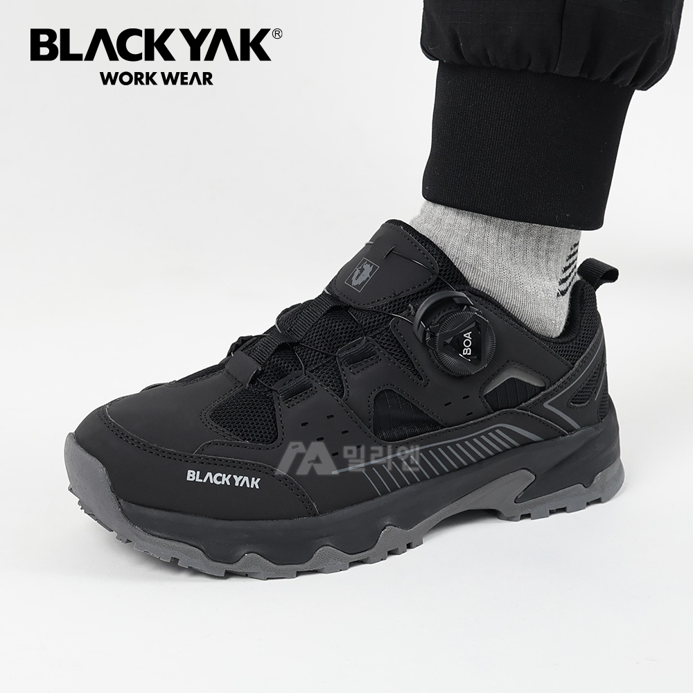 블랙야크 보아다이얼 립메쉬 통풍 트레킹화 아이언핏 99,000원
