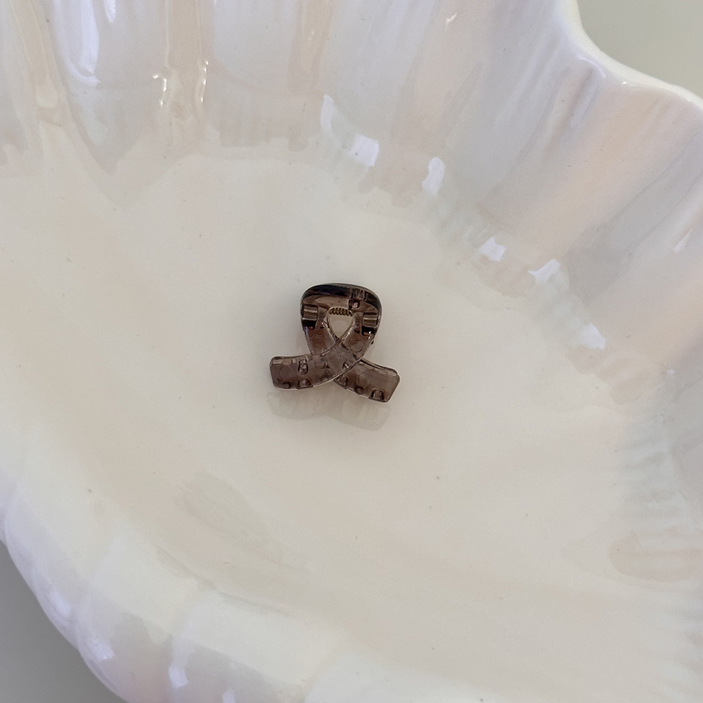 닷이프 여성용 미니 포인트 헤어집게핀 4p 8,900원