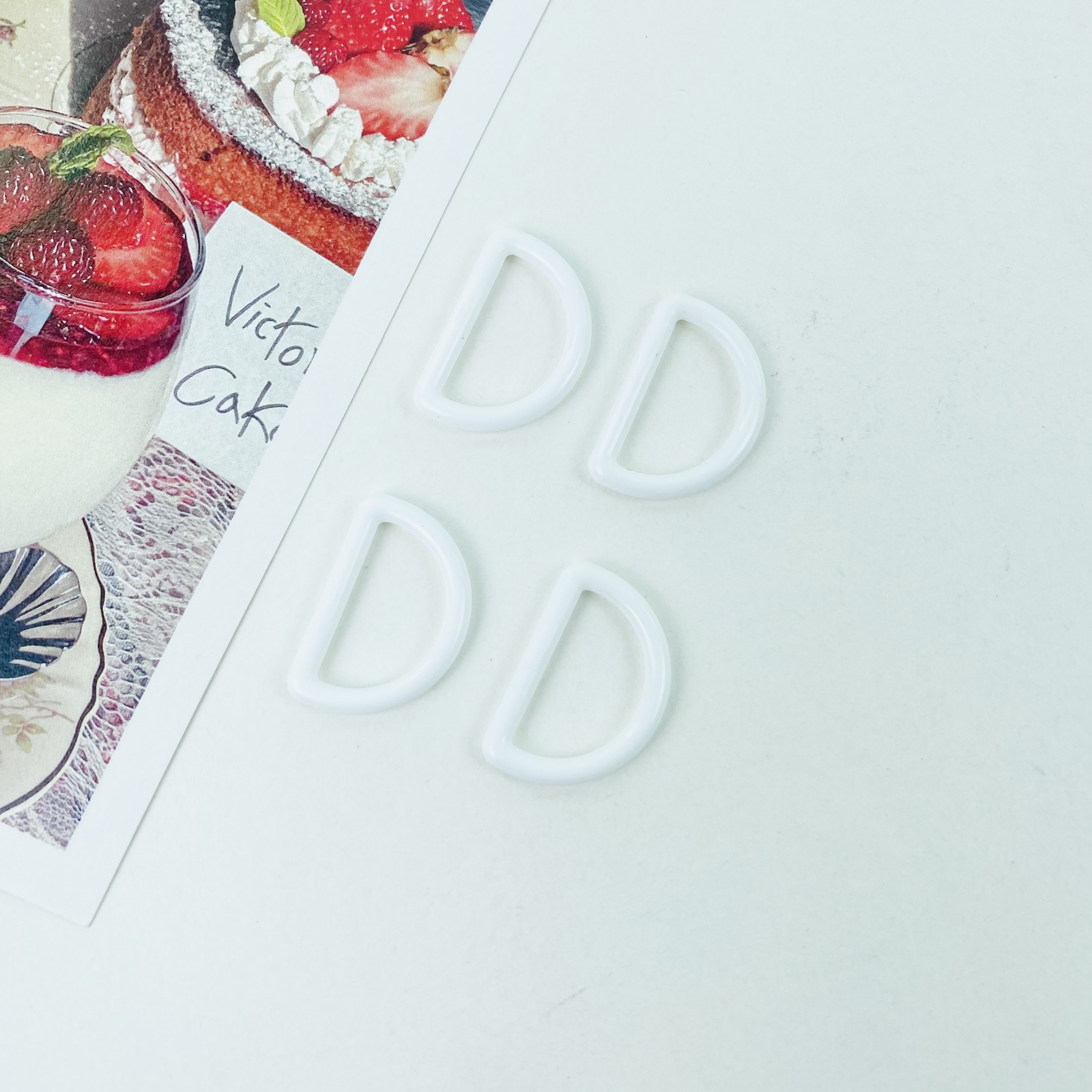 헤세드 (NEW) 20mm 플라스틱 컬러 디링 둥근D링 가방고리 (4개), 화이트, 4개 600원