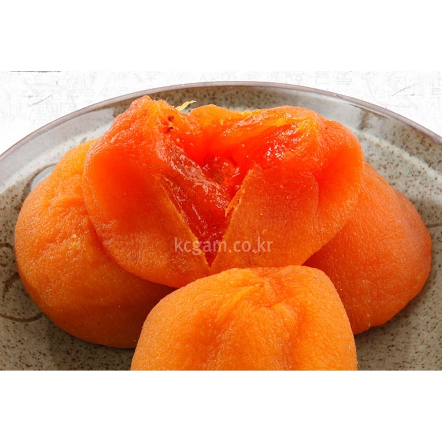 [무료배송] 직접생산 상주 곶감 대봉 반건시, 500g, 1개, 1개, 500g 14,900원