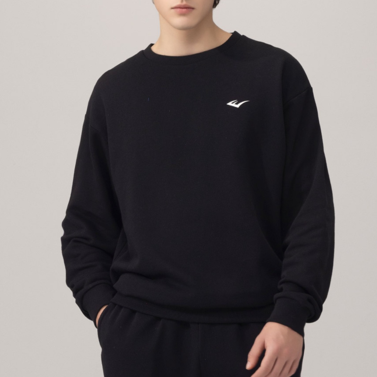 에버라스트 1+1 남자 맨투맨 미니쭈리 티셔츠 긴팔티 67,000원