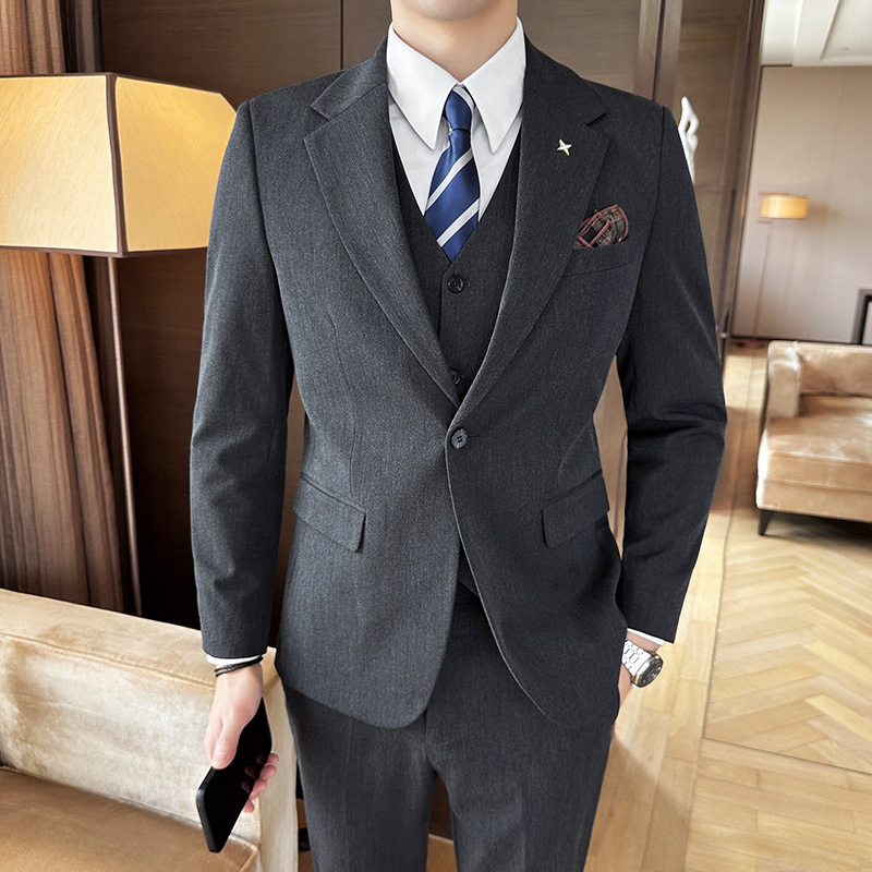 남성용 정장세트 하객룩 수트 사계절 기본 캐주얼 정장 3피스세트 코트 + 바지 +조끼 99,800원
