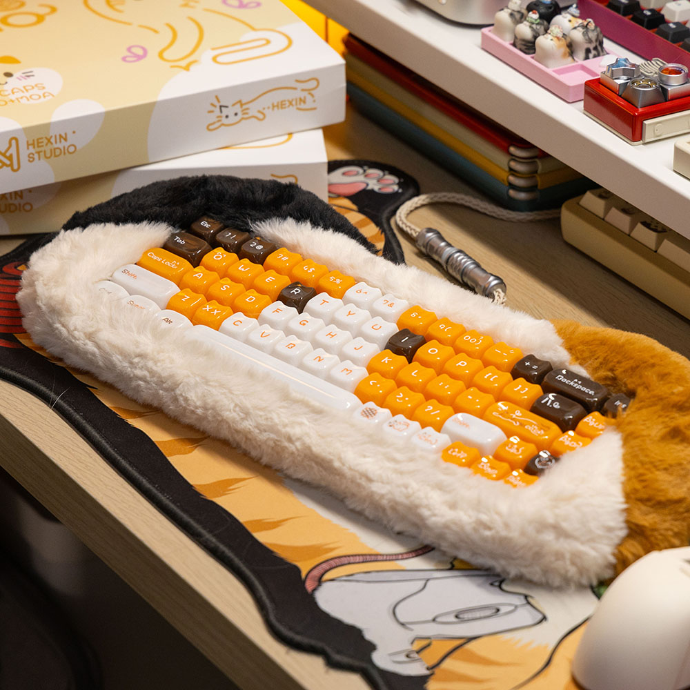 글로시캣 키캡 오렌지 MAO 삼색이 영문 조약돌 귀여운 기계식키보드 키캡 29,800원