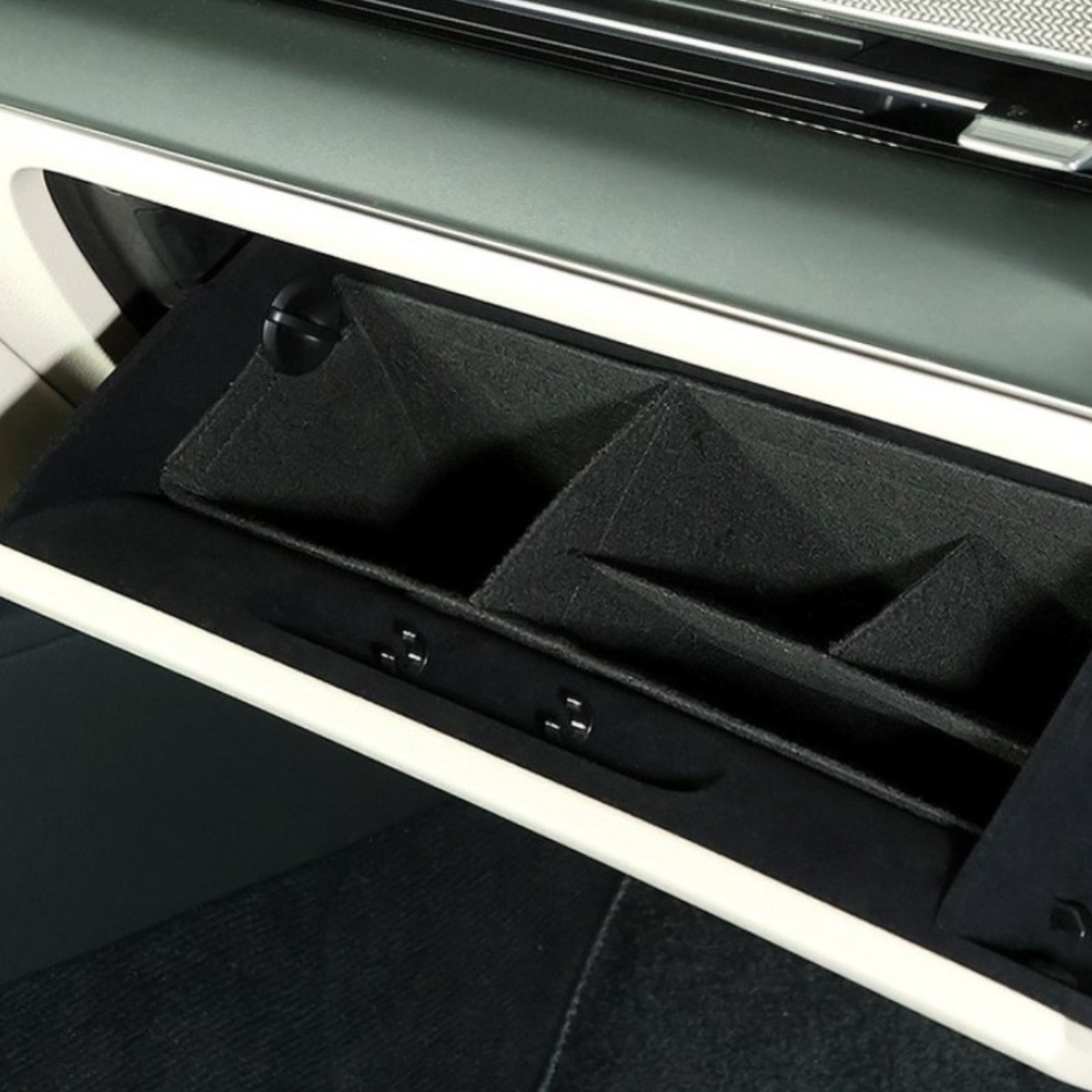 더뉴 투싼 NX4 PE/4세대 본투로드 차량용 글로브 박스 수납 트레이 정리함 이너백, 더뉴 투싼 NX4 PE/4세대/23년12월~/A10 28,500원