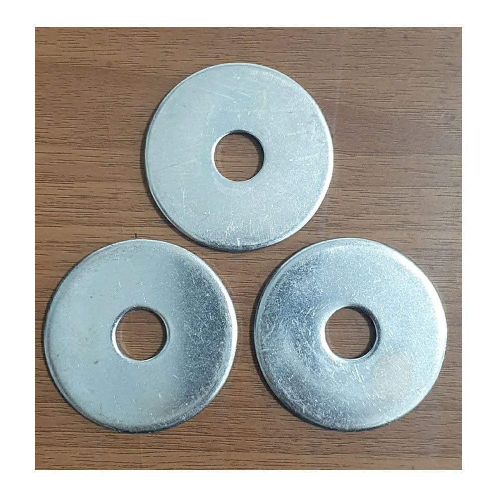 평와샤(대와샤)M8X30X2.0T 1봉 200개 백색 슈와샤 14,500원