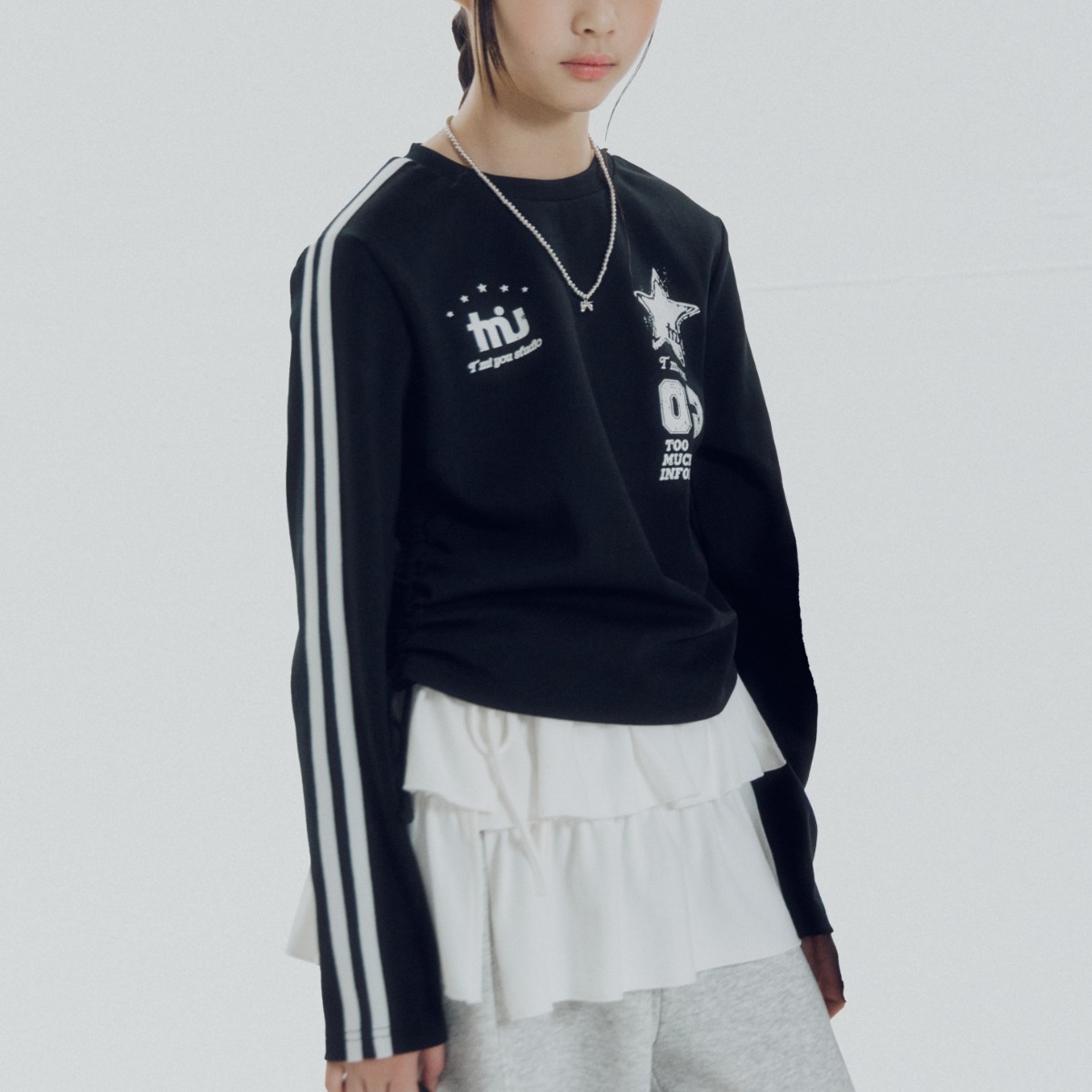 티미유 주니어 여아 셔링 스트링 티셔츠 59,900원