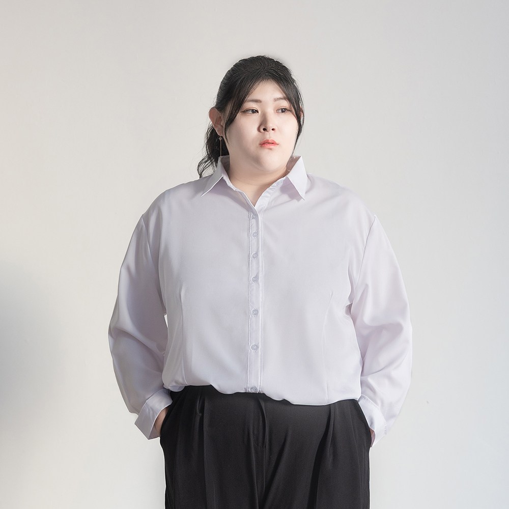 세련닷 여성 빅사이즈 오버핏 주름방지 화이트 긴팔 셔츠 13,800원