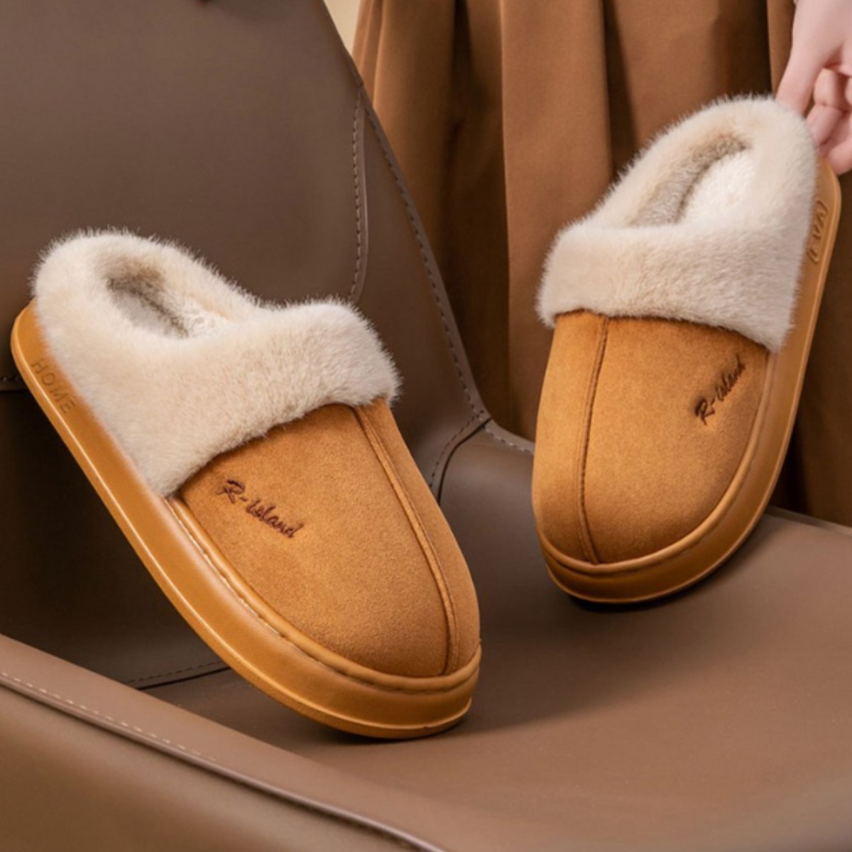 털슬리퍼 겨울 방한 회사 층간소음 푹신한 퍼슬리퍼 9,000원