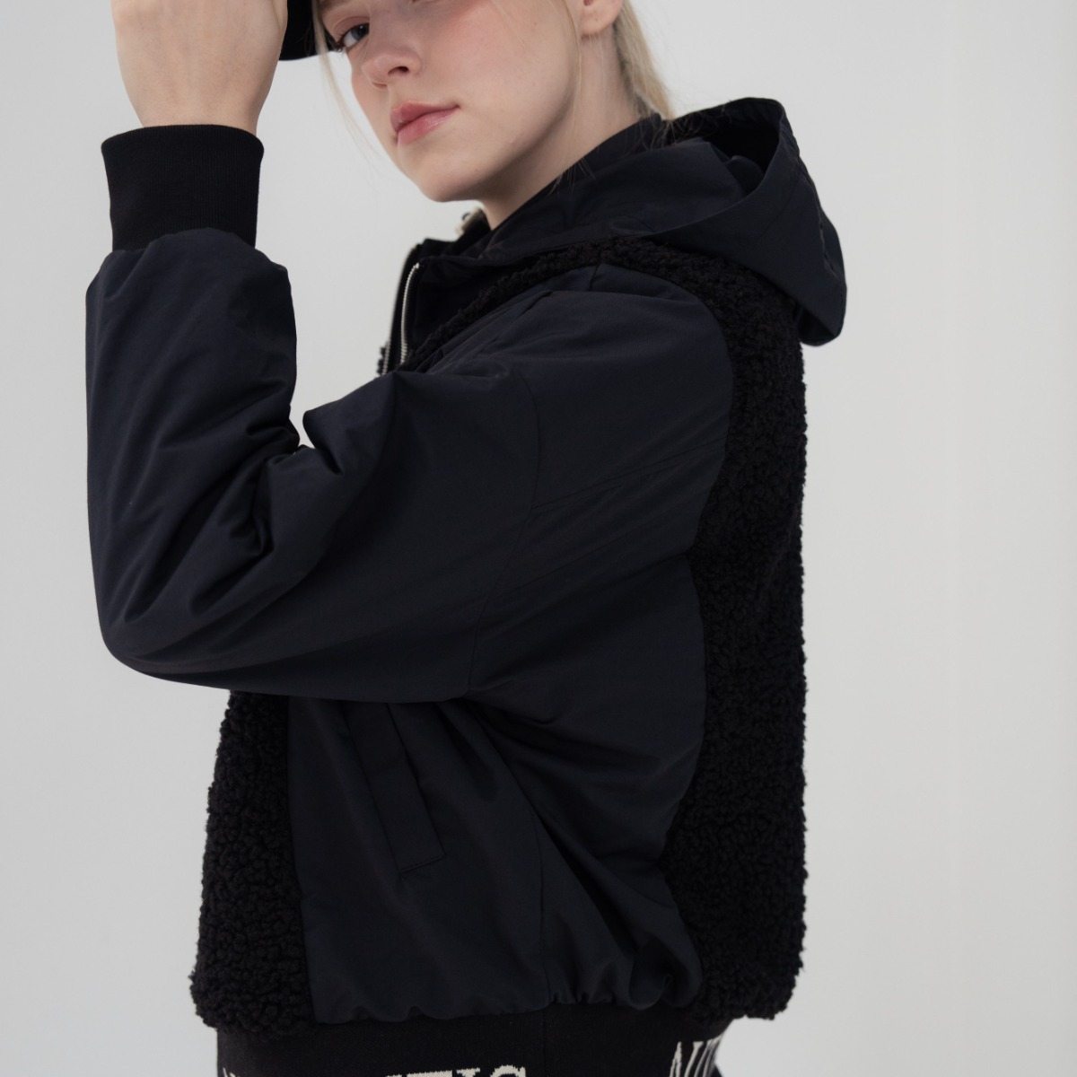 아델라이크 여성 골프 패딩점퍼 빅사이즈 여성 골프패딩점퍼 부클 패딩점퍼 여성 패딩후드점퍼 겨울골프점퍼 빅사이즈 여성의류 여성후드점퍼 빅사이즈 여성의류 당일발송 빅사이즈 여성골프웨 148,000원