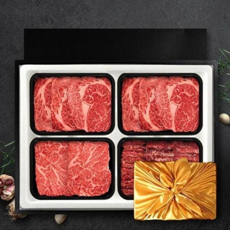 스페셜 1+ 등급한우 1.2kg 구이용 선물세트(등심600g + 채끝300g + 특수300g) 651,590원