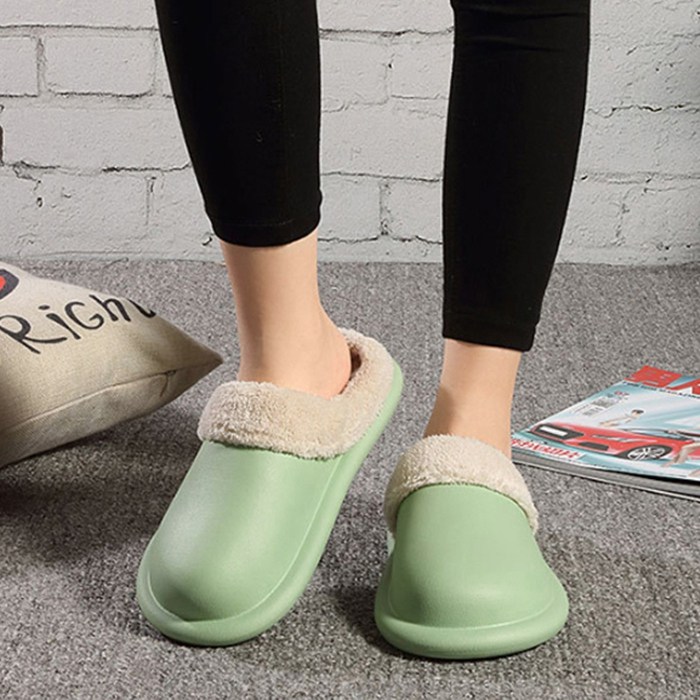 OSON 털 안감 방수 슬리퍼 눈오는날 사무실 거실화 실내화 발편한 따뜻한 겨울 신발 9,500원