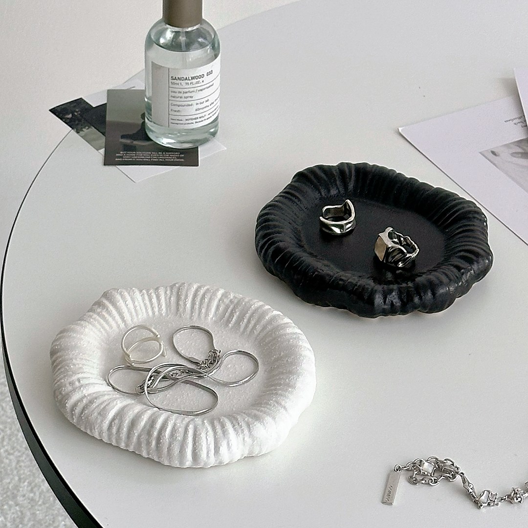 하니모니 비정형 세라믹 인테리어 트레이 악세사리 향수 받침, 블랙 9,900원