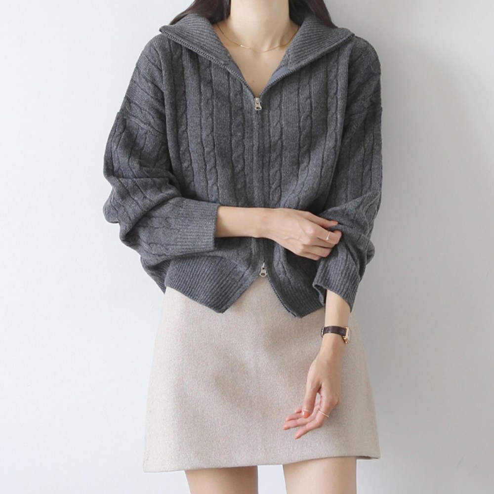 제니트 여성 여유로운 실루엣 케이블 투웨이 집업 하이넥 카라 니트 긴팔 가디건 19,900원