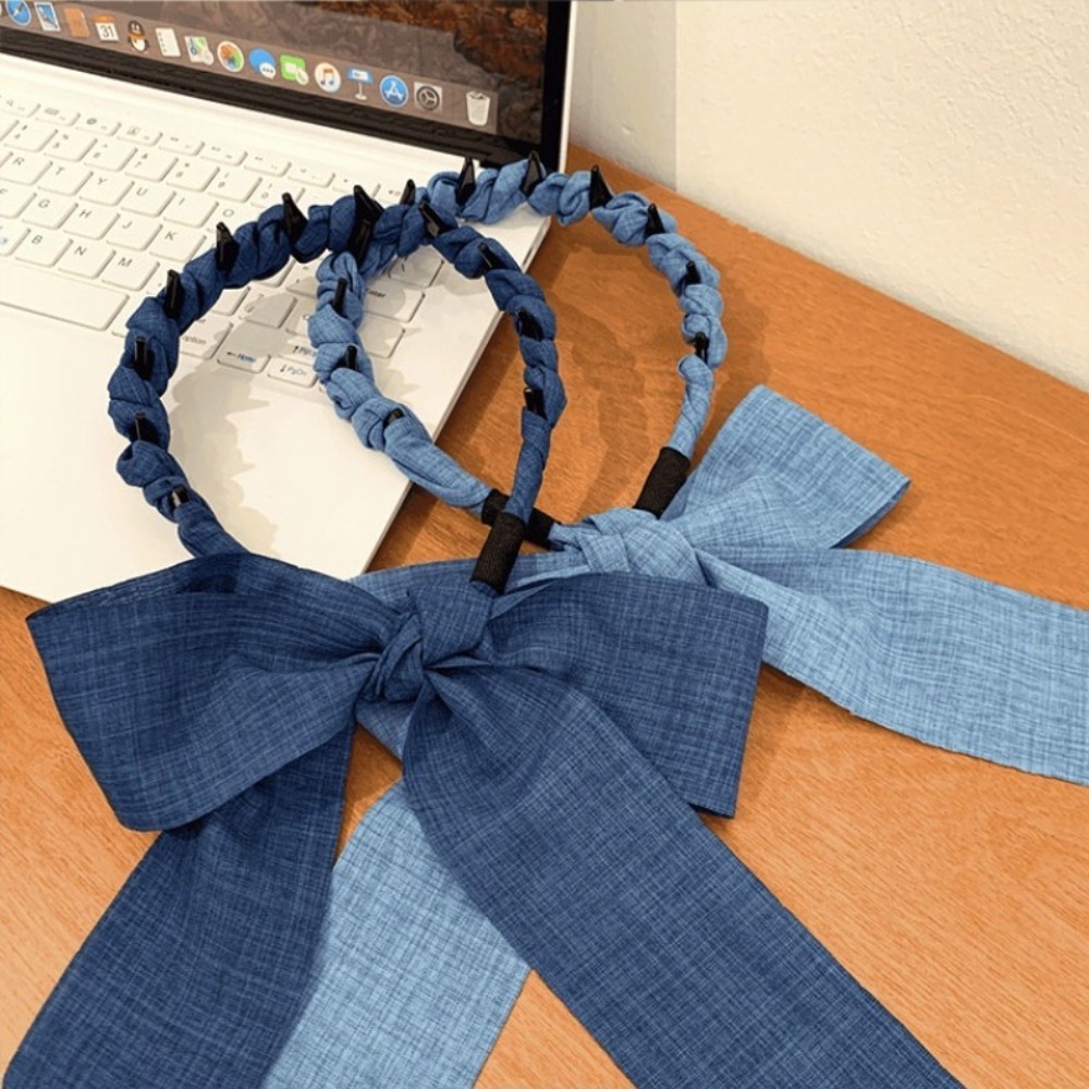 데님블루 트위스트 리본 머리띠 여자 포인트 미끄럼방지 스카프 헤어밴드 1+1 세트 8,680원
