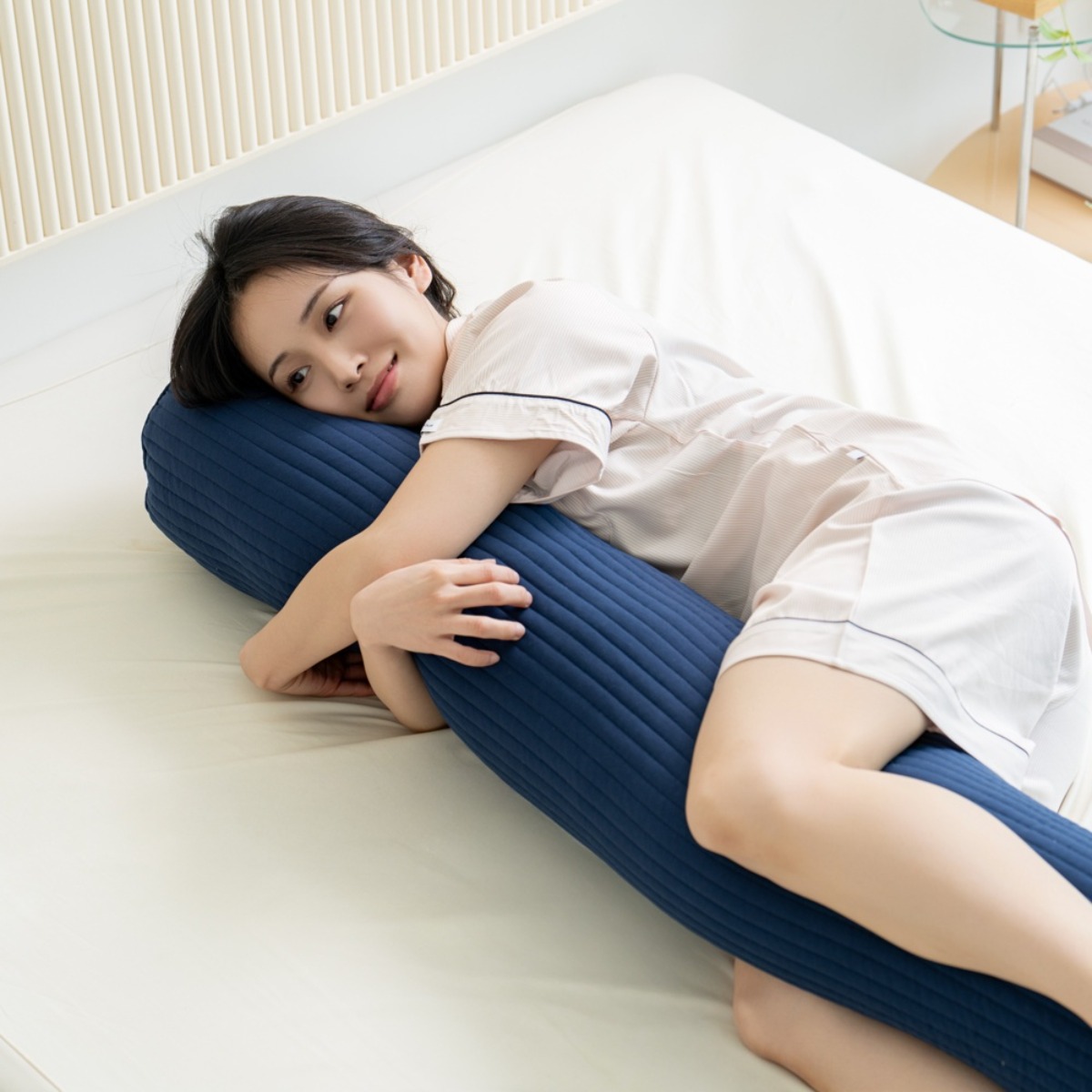 플랫화이트 한층 더 푹신한 부드러운 누빔 바디필로우 롱쿠션 커버 (솜 별도), 누빔형 커버-네이비 24,900원