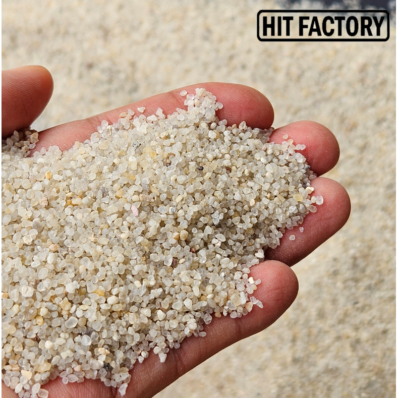 [히트팩토리] 굵은건조모래-[입자굵은 모래/ 고운모래/ 마른모래/ 세척건조 모래/ 놀이모래/ 모래놀이/어항바닥재/인테리어모래] 18,400원