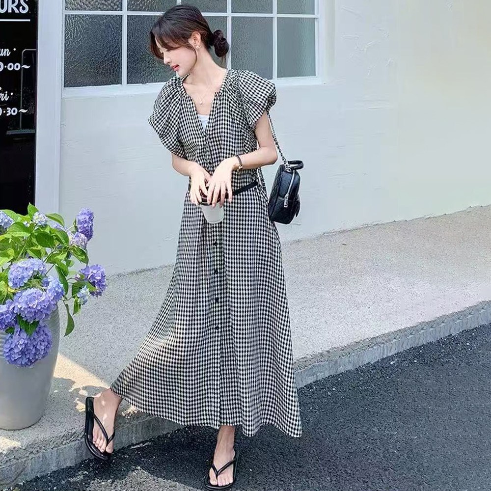 yuviny (유비니) 여성 깅엄체크 롱 원피스 허리스트링 루즈핏 여름 데일리 원피스 QZ0003 49,800원