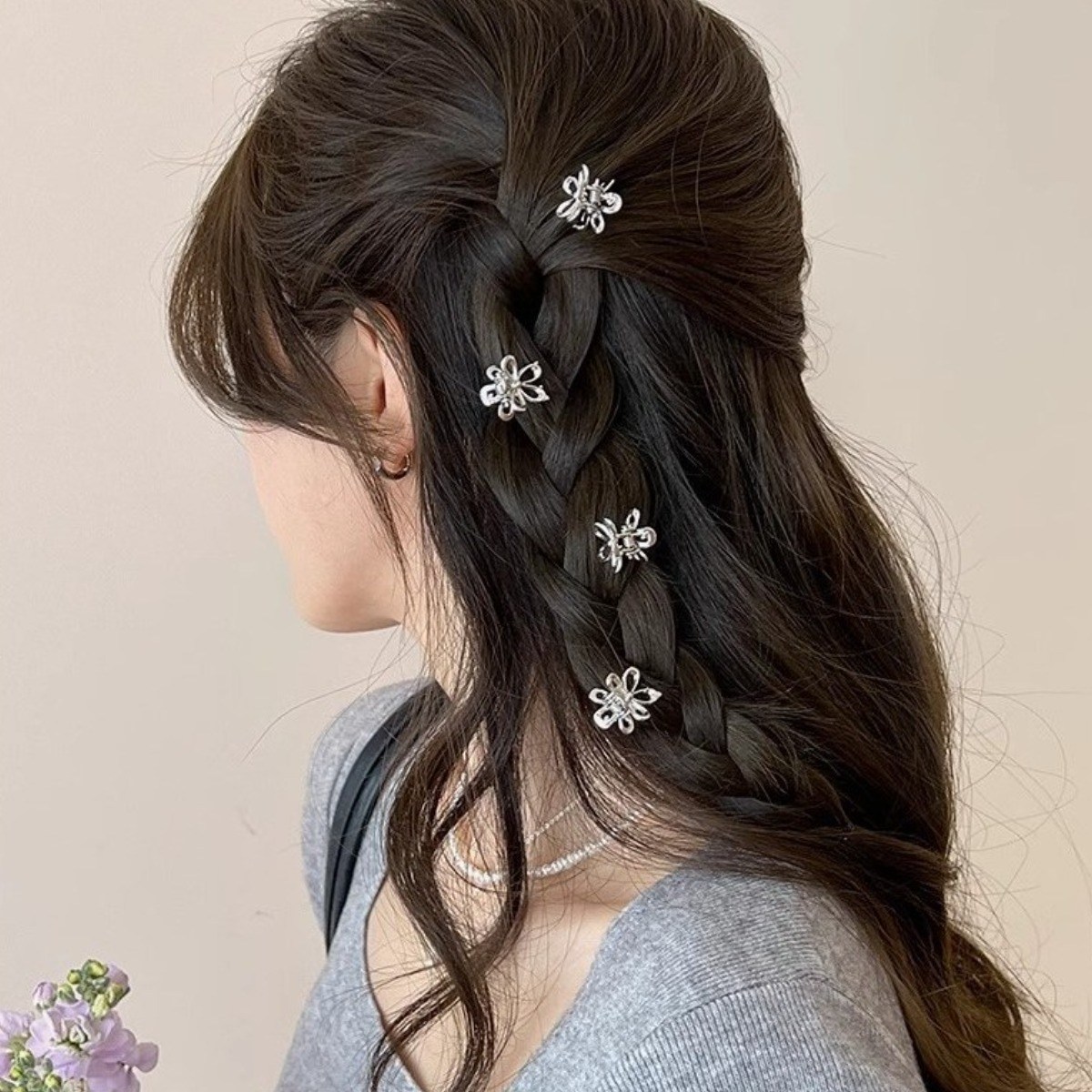 모스리나 [4개 세트] 쥬디 메탈 쁘띠 플라워 미니 집게핀 9,900원