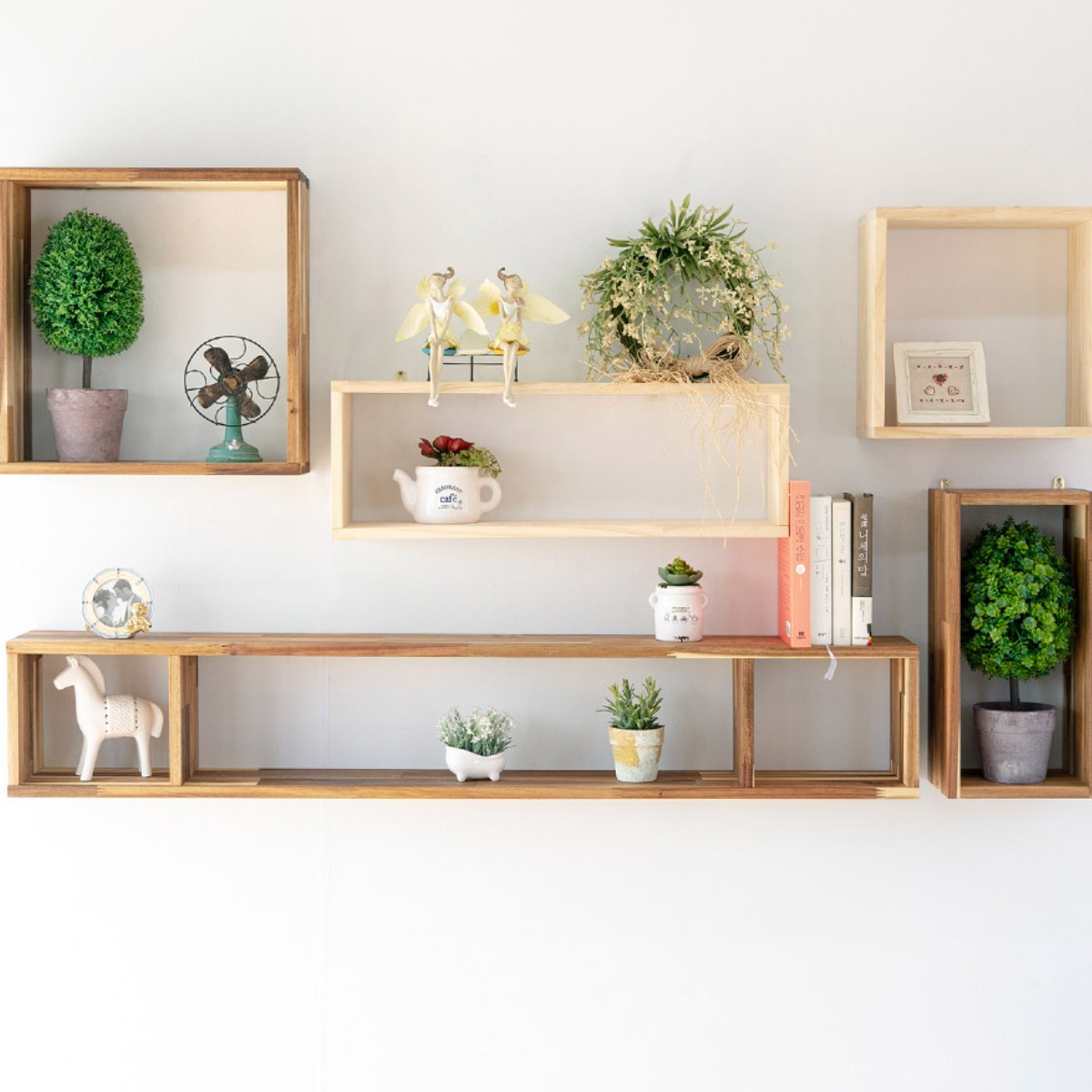 나무다움 소나무/아카시아 원목 벽선반 정사각 직사각 거실 아이방 주방 카페 인테리어소품 벽장식 선반, 소나무, 1단 41,000원