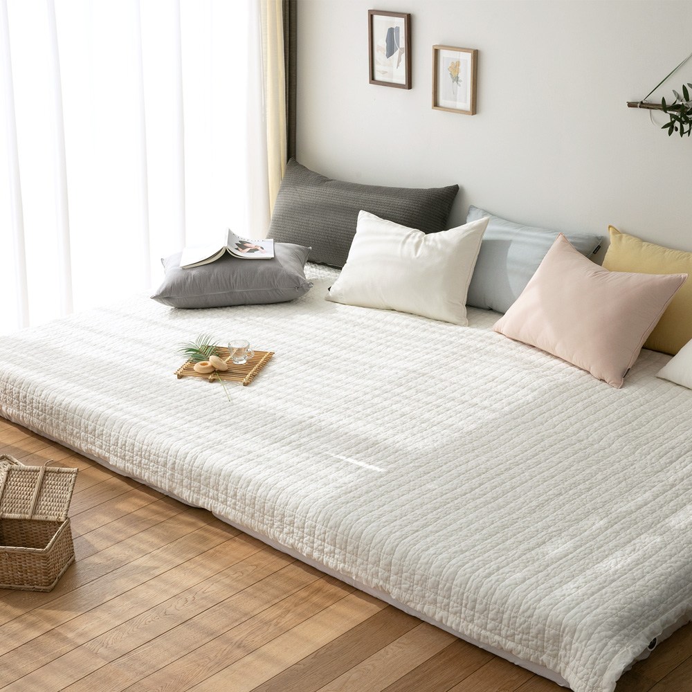 이음선없는 순면 80수 고밀도 워싱 피그먼트 패밀리패드 이스턴킹 침대패드 61,900원