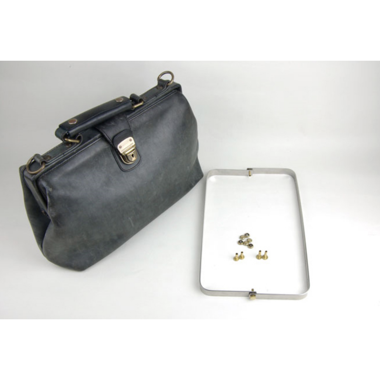 가죽공예 닥터백 만들기 스틸 프레임 1호~5호 가방만들기 DIY 8,000원