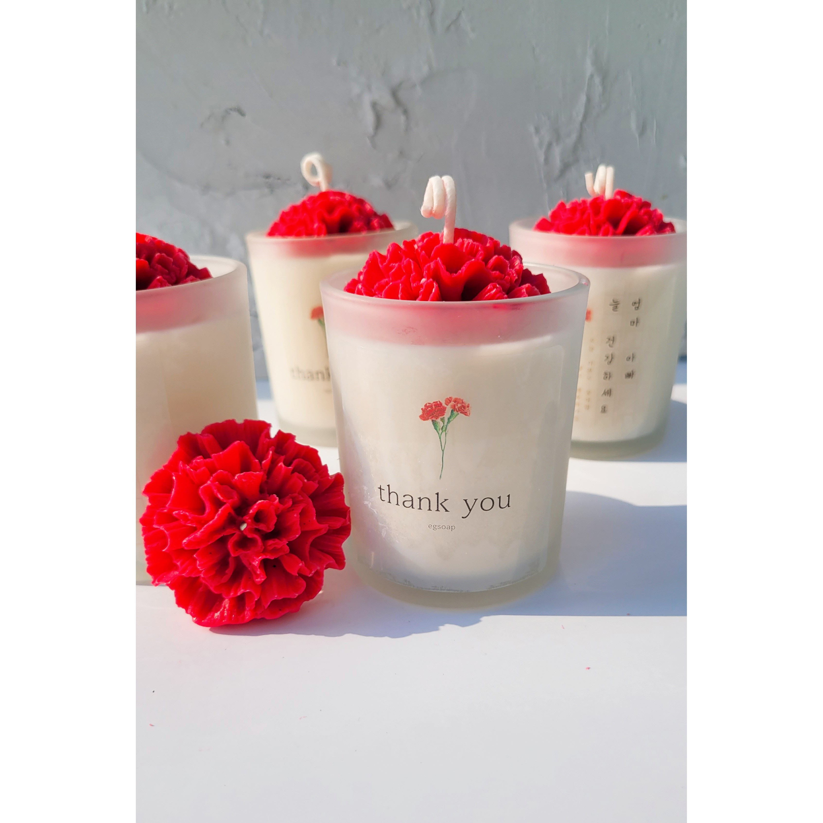 [유진공방]  고급 카네이션 캔들선물+미니꽃다발 선물포장 무료 / 100% 소이왁스 / 중량 180g, 용기 7oz 15,000원