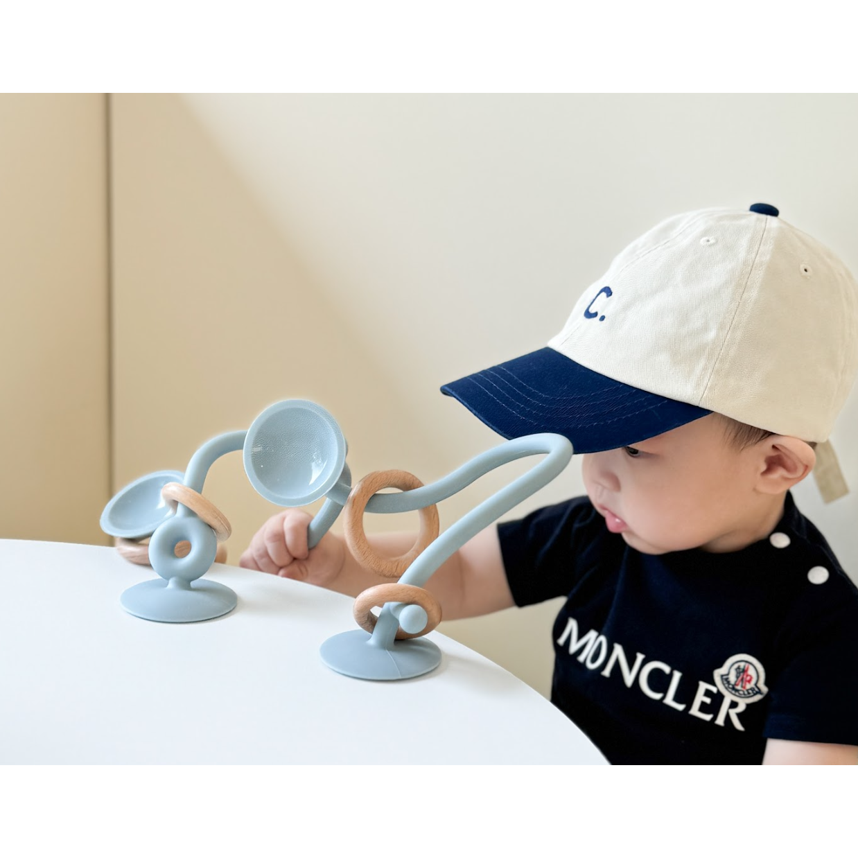 [젬베베 요리조리 실리콘 링플레이] 흡착딸랑이 치발기 겸용 이앓이 방지 5개월 6개월 7개월 돌아기장난감 20,800원