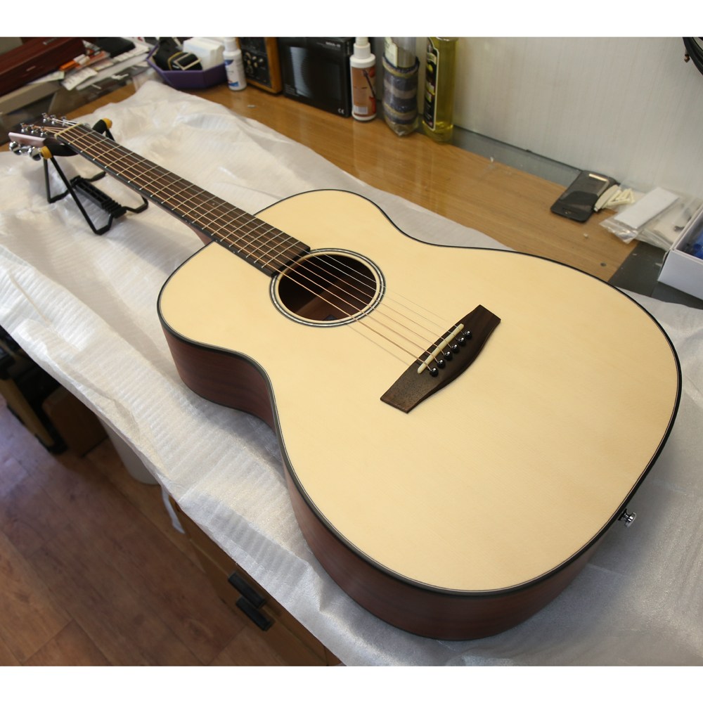 입문용 통기타 여성용통기타 초등학생 어린이 주니어 초보자용 쿠션가방 DVD 튜너 교본, 1개 178,000원