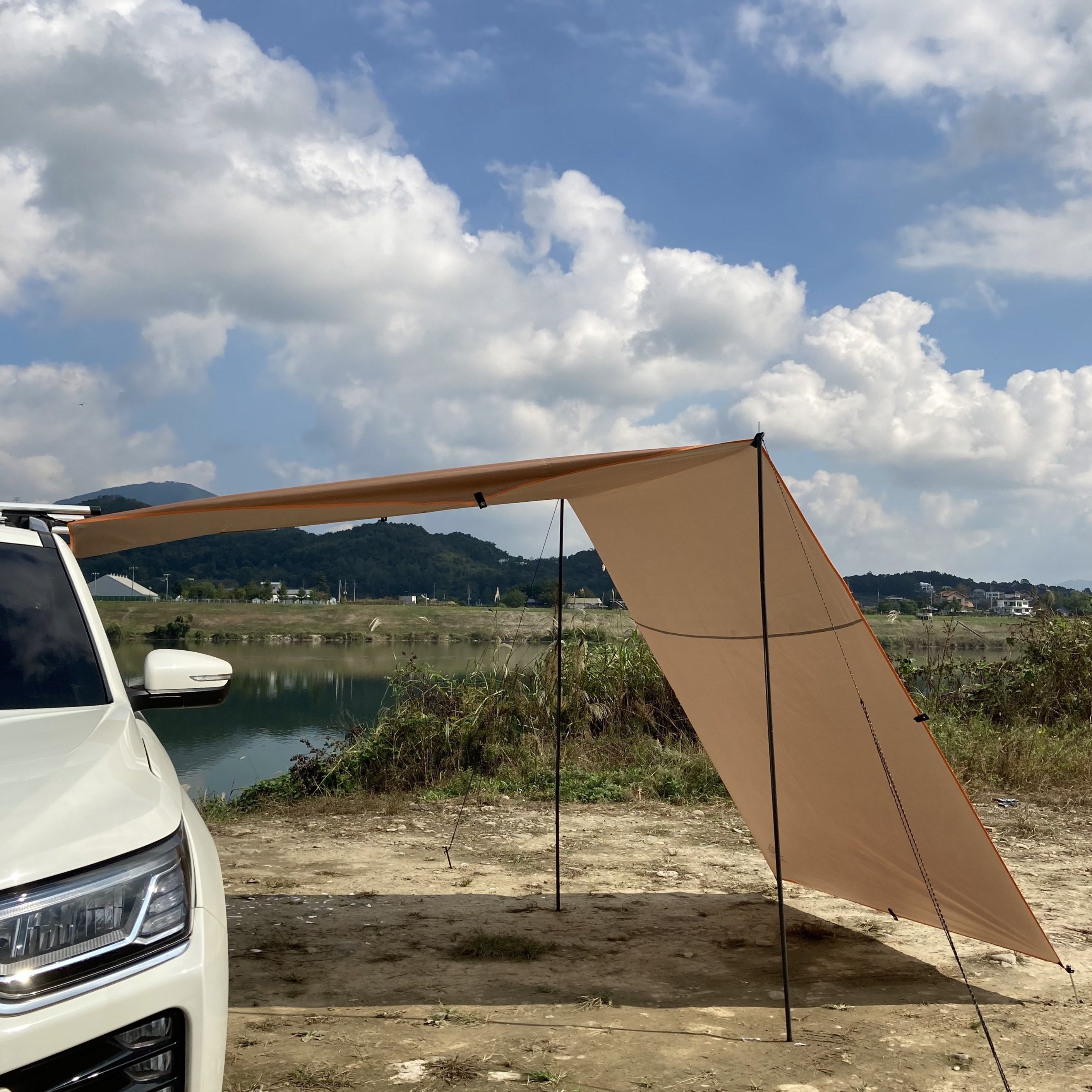 차량용어닝 승용차 SUV 흡착판 어닝 타프 사이드어닝 차박 캠핑 자동차 그늘막, 진베이지 45,300원