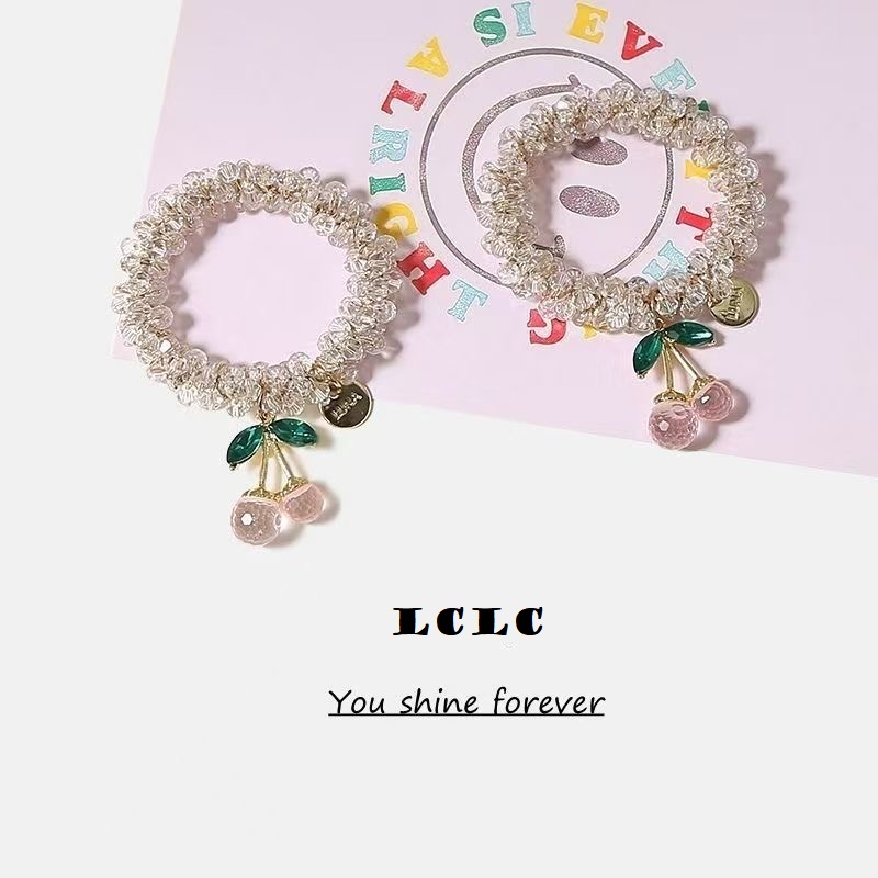 "LCLC" 이쁜 데일리 헤어끈 크리스탈 팔찌 투웨이 헤어밴드 여아 앵두포인트 포니테일 머리끈 헤어고무줄 1개 5,800원