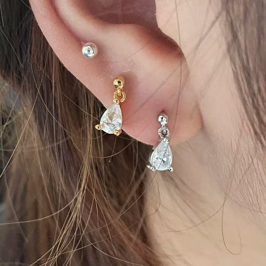 써지컬스틸 변색방지 물방울 드롭 피어싱 귀걸이 6,900원