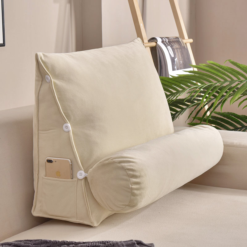 소하임 삼각 벨벳 등받이 쿠션 18,510원