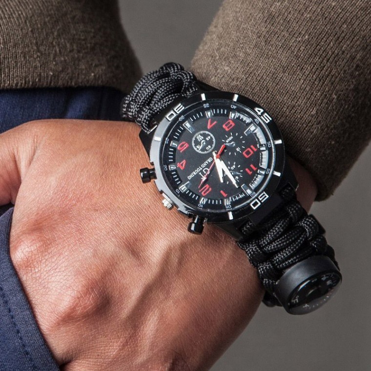 생존 시계 나침반 손목 등산 캠핑 아웃도어 야외 방수 여행 9,800원