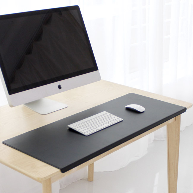 아리아라 가죽 vip 데스크패드 1000 대형 매트 92,000원