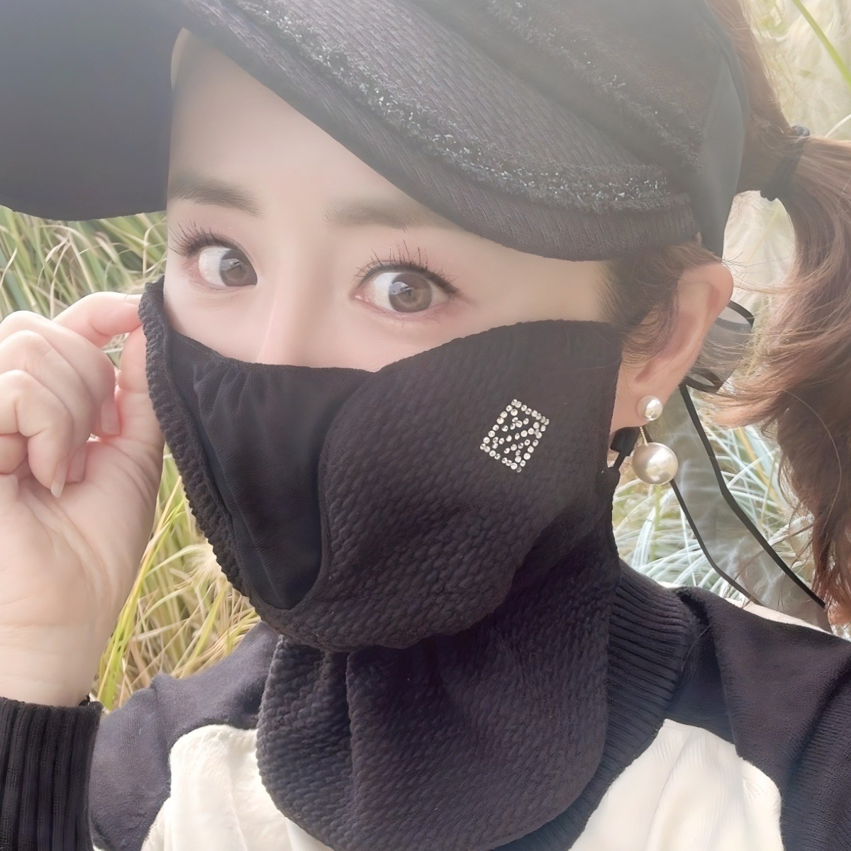 휴스토니 간절기 골프마스크 C4엠보 자외선차단 가을 방한 스포츠마스크 파크골프 등산 자전거 겨울 여성 남성 공용 국산 본사, 블랙, 1개 24,500원