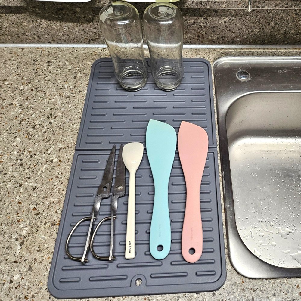 피플피 접이식 실리콘 식기 건조대 설거지 드라잉 매트, 1개, 진그레이, 1단 18,000원