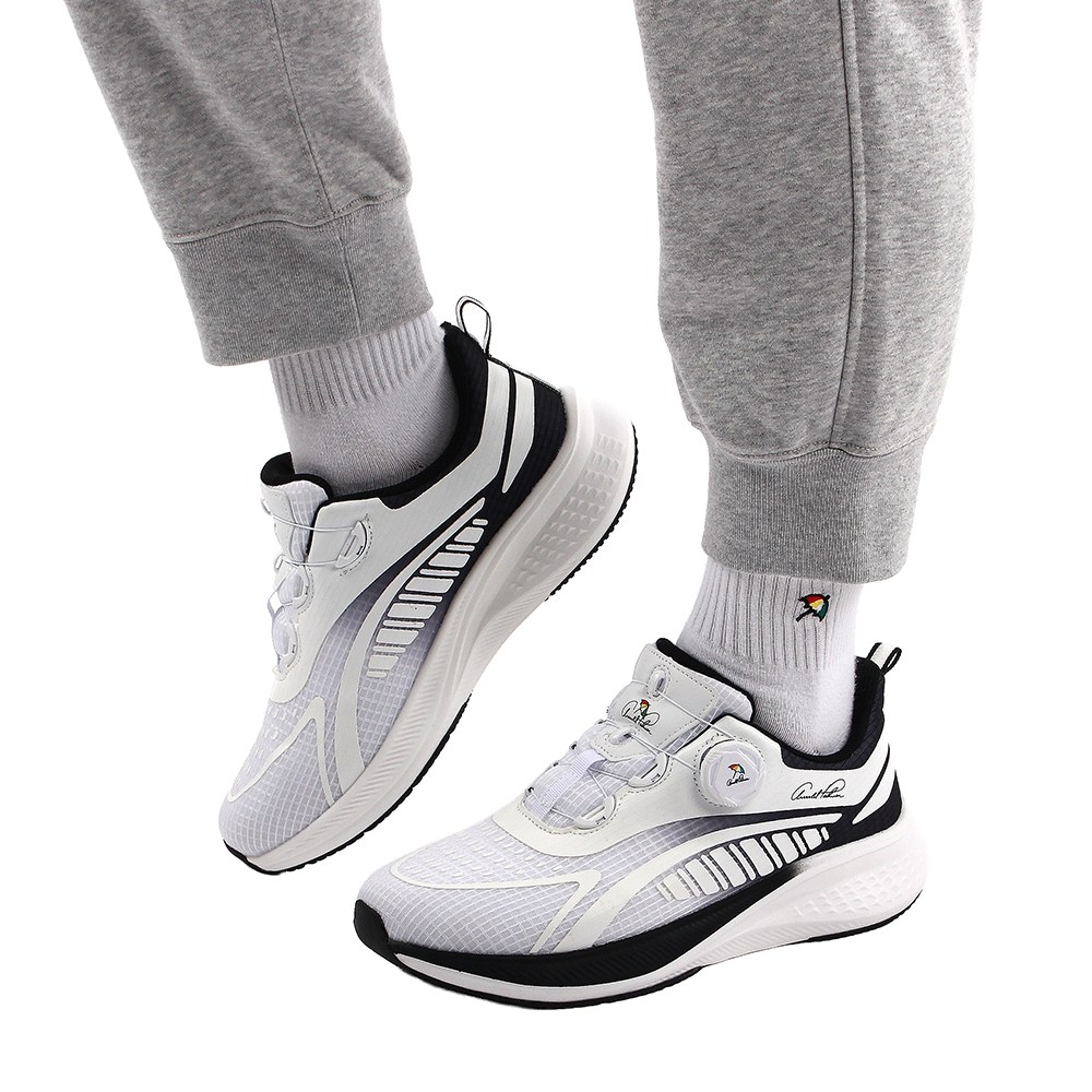 아놀드파마 남성 여성 푹신한 경량 런닝화 미끄럼방지 다이얼 패션 러닝화 59,800원