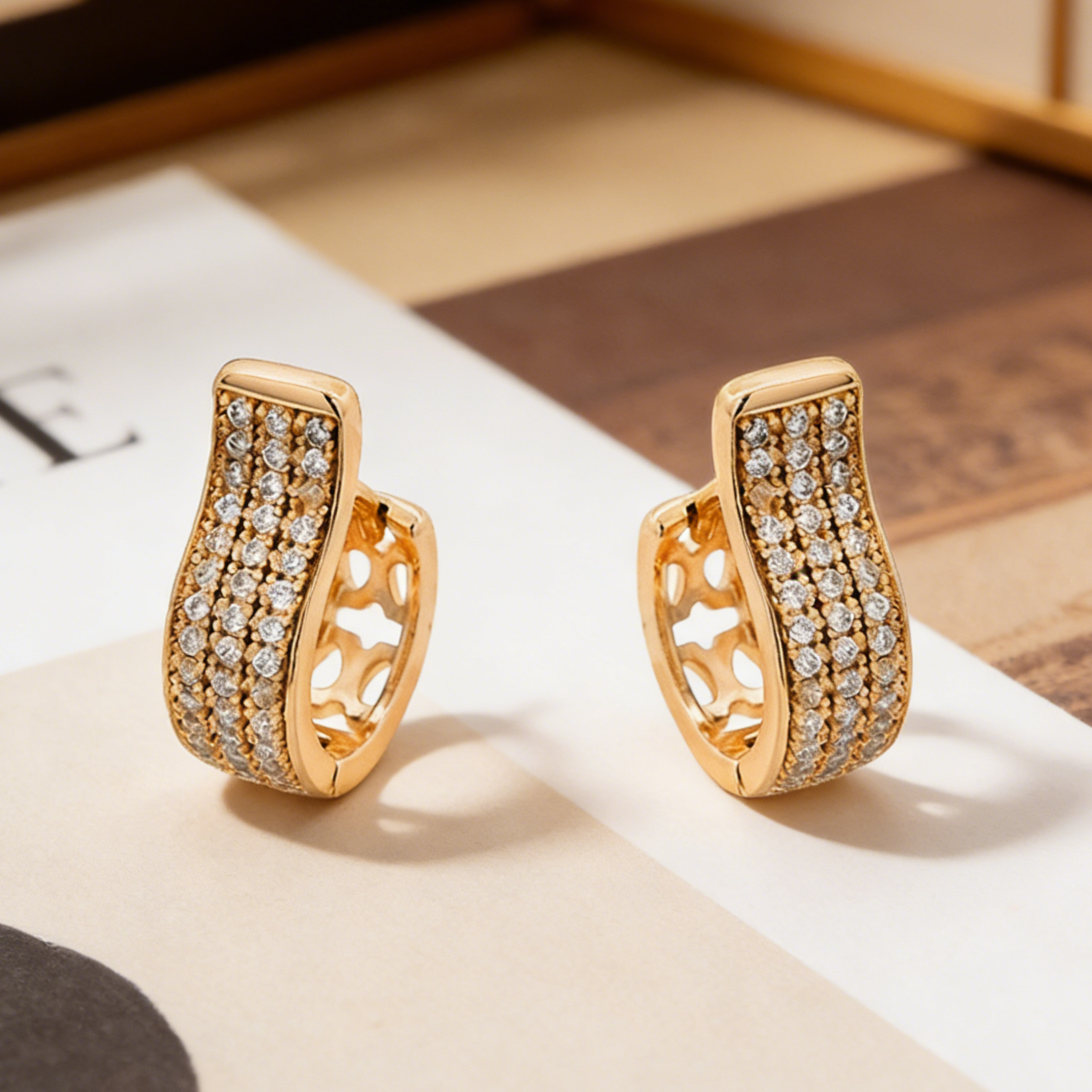 Swerr 18k 금 귀걸이 GRA 인증 다이아몬드 수입 다이아몬드 세팅 모티브 인공 다이아몬드 귀걸이 도금clx-sp06 48,800원