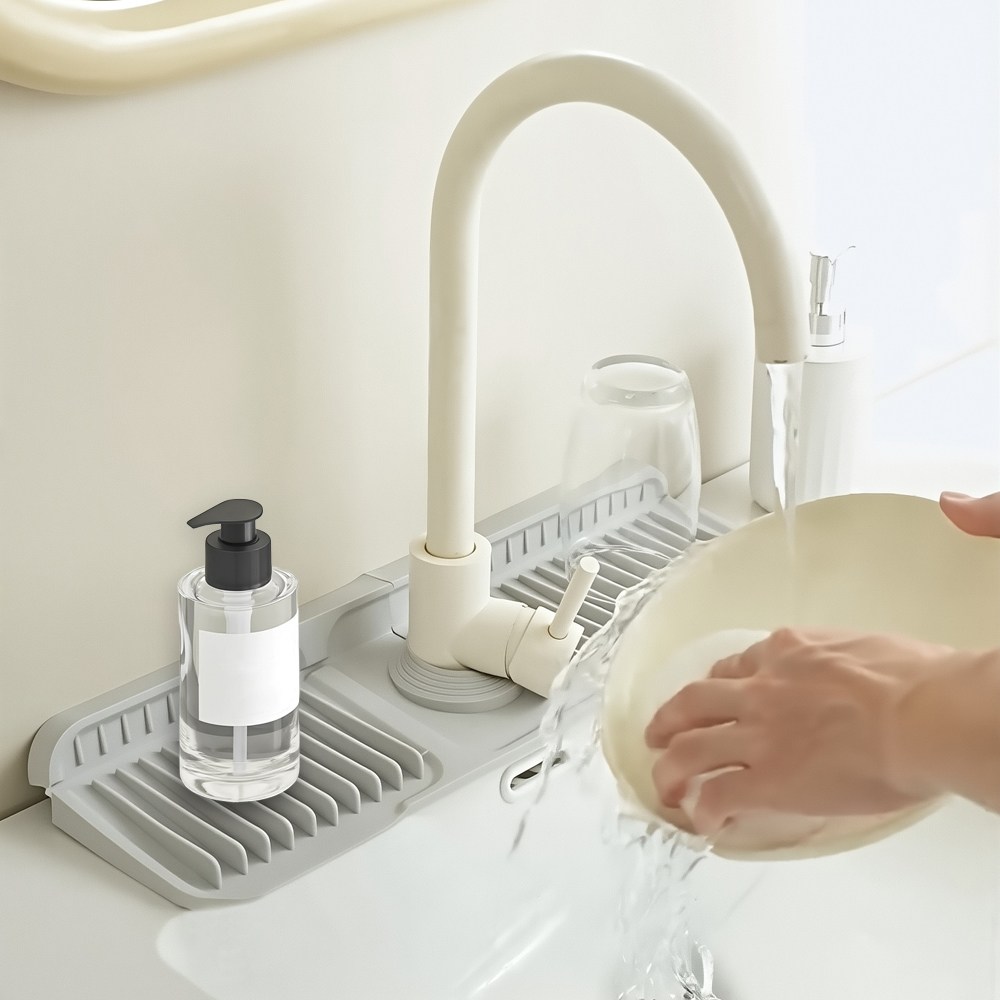 베리엣지 실리콘 싱크대 세면대 물때 곰팡이 방지 배수 패드, 1개, 라이트그레이 11,800원