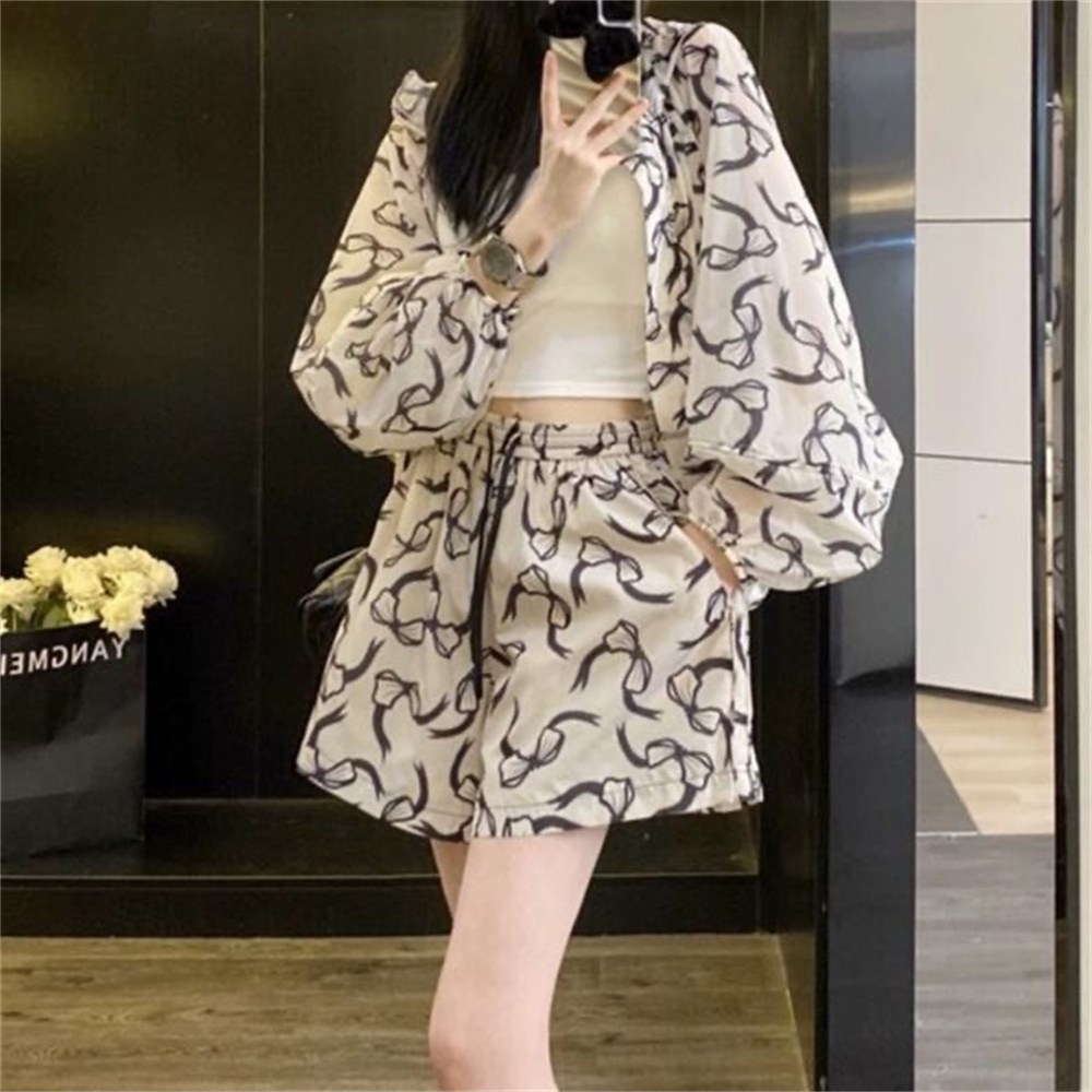 여성투피스 자외선차단 자켓 + 반바지 바람막이 점퍼 와이드팬츠 세트 WTVB2320 40 32,900원